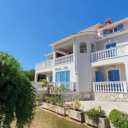 Iva Apartmán Ravni