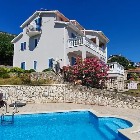 Apartment Iva Ravni