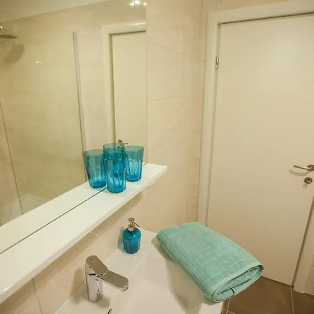 Iva Apartment Ravni