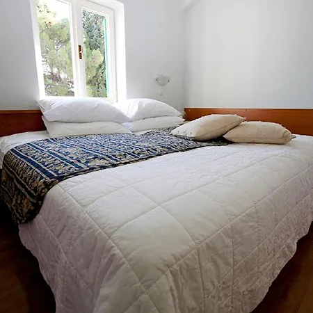 Apartment Iva Ravni